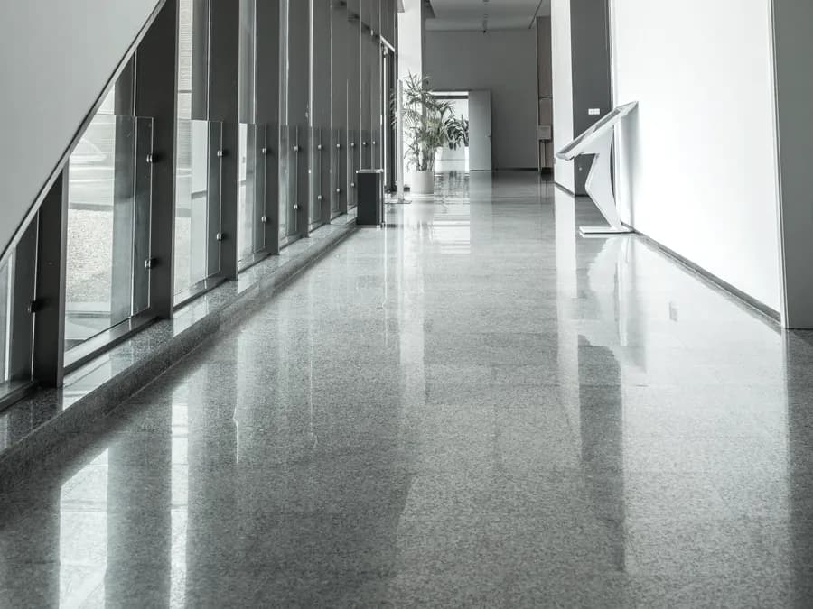 Quaro Basic SPC 4 Beton Světlý